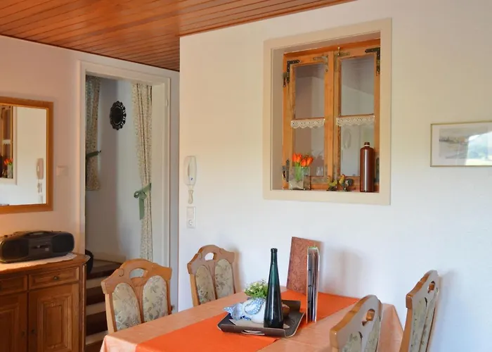 公寓 Serene In Meschede With Balcony