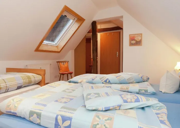 Serene In Meschede With Balcony 公寓 *