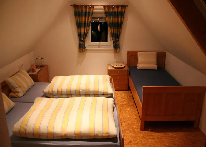 公寓 Serene In Meschede With Balcony