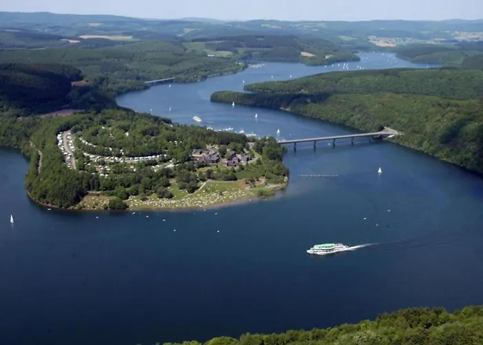 公寓 Serene In Meschede With Balcony Grevenstein